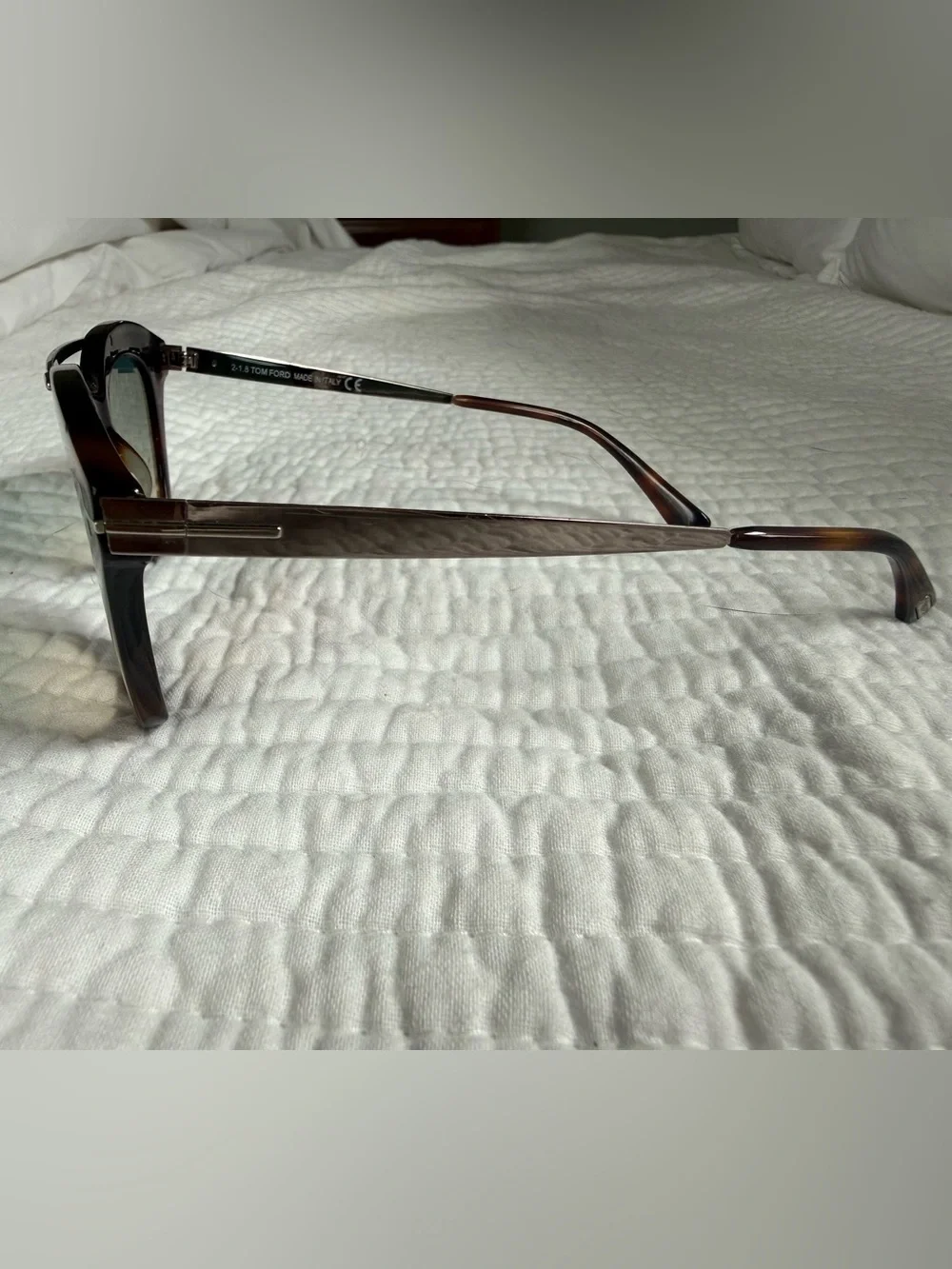 Tom Ford Tortoiseshell Sunglasses with Gradient Lenses - Picture 4 of 10